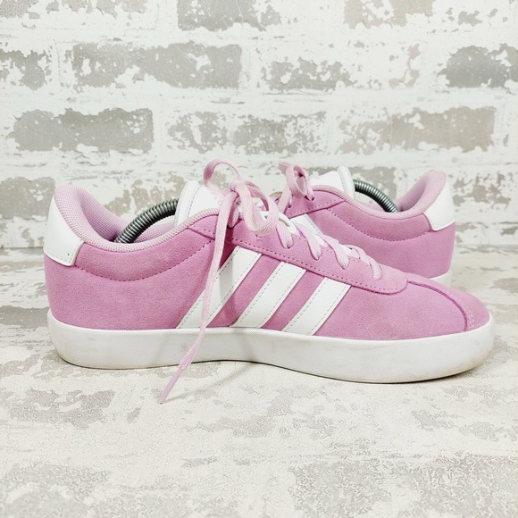 NEW Adidas Powder Pink Sleek Suede Lace Up Streetwear Casual Sneaker E117 - Picture 2 of 11